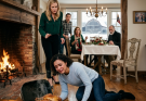 She called 911 from the kitchen floor, barely able to speak. Before help arrived, her phone captured something that exposed the people she trusted most.